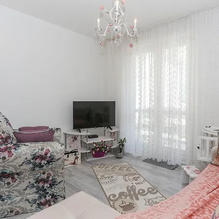 Apartment Vesna *