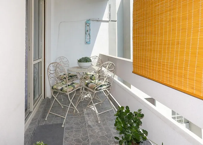 Apartment Vesna Split
